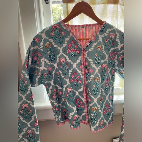 Blockprint Quilted Coat - Pink and Blue Floral size XL - Picture 3 of 5